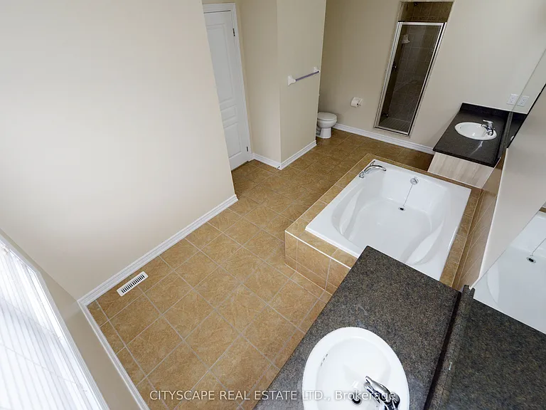 32 Fallmeadow Cir — Photo 13