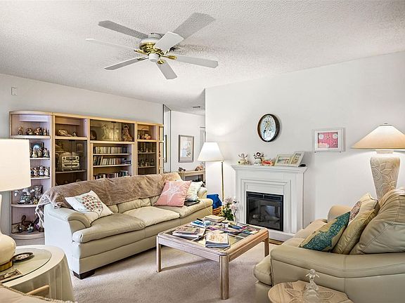 4th image of 4546 Tiburon Dr