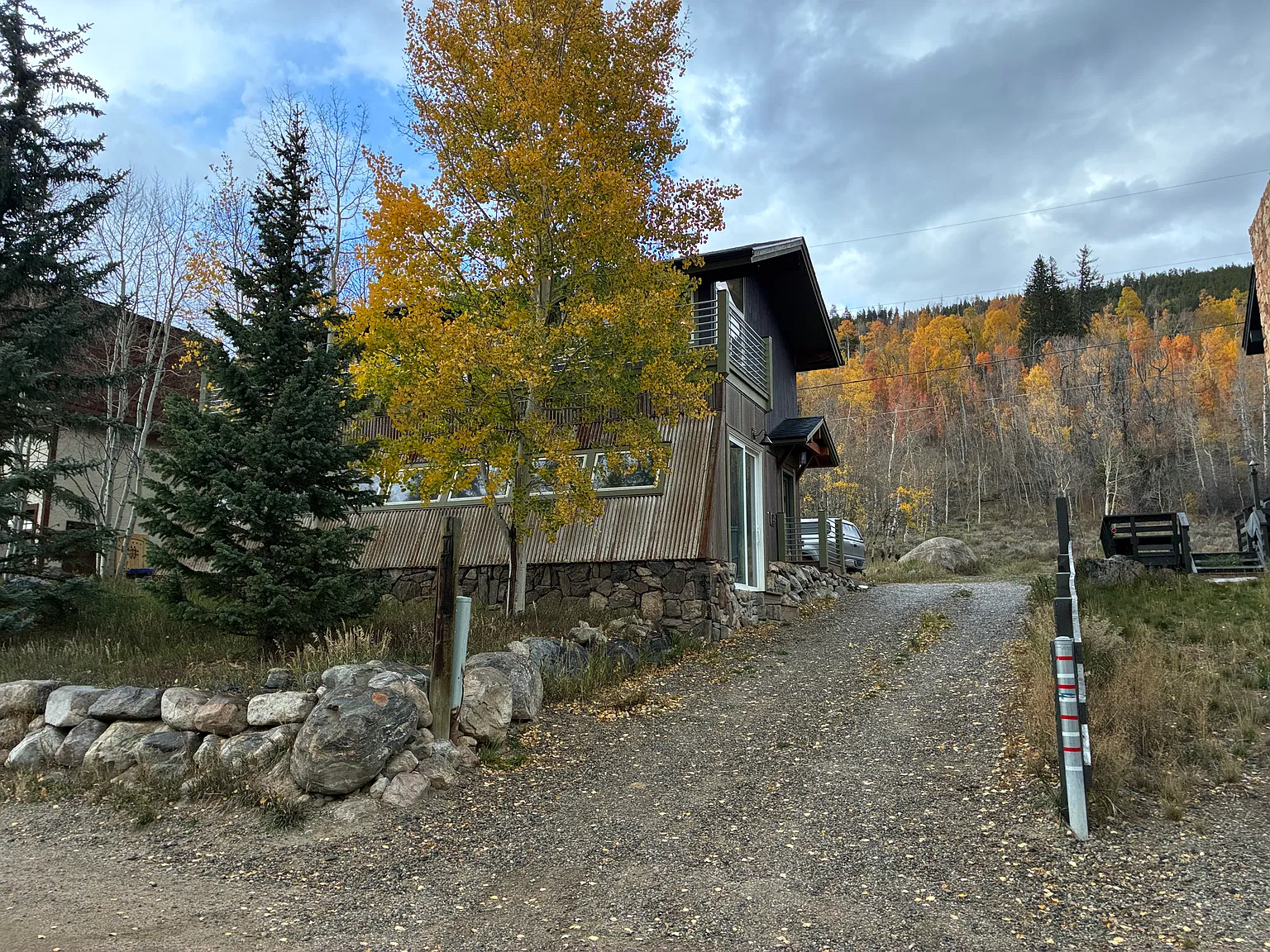 3 bed, 1630 sqft, $5,200 — Photo 1