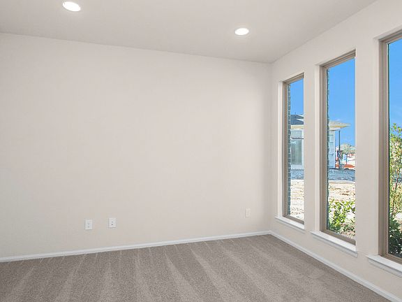 5th image of 21307 Manatee Rock Ln