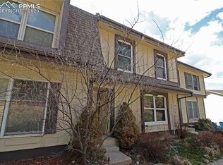 367 Raspberry Ln, Monument, CO 80132