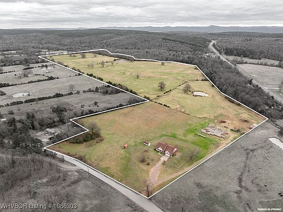 5th image of 1727 Jenkins Rd