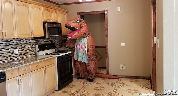 2nd image of 1031 Hermine Blvd