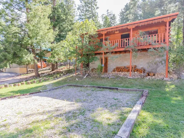 1012 Maple Dr, Cloudcroft, NM 88317