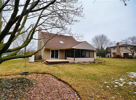 2nd image of 3420 Dartmouth Dr