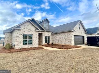 120 Woodwinds Ct, Kathleen, GA 31047