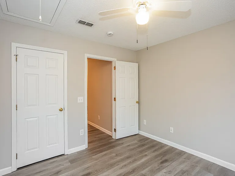 7640 Lady Bank Dr — Photo 15