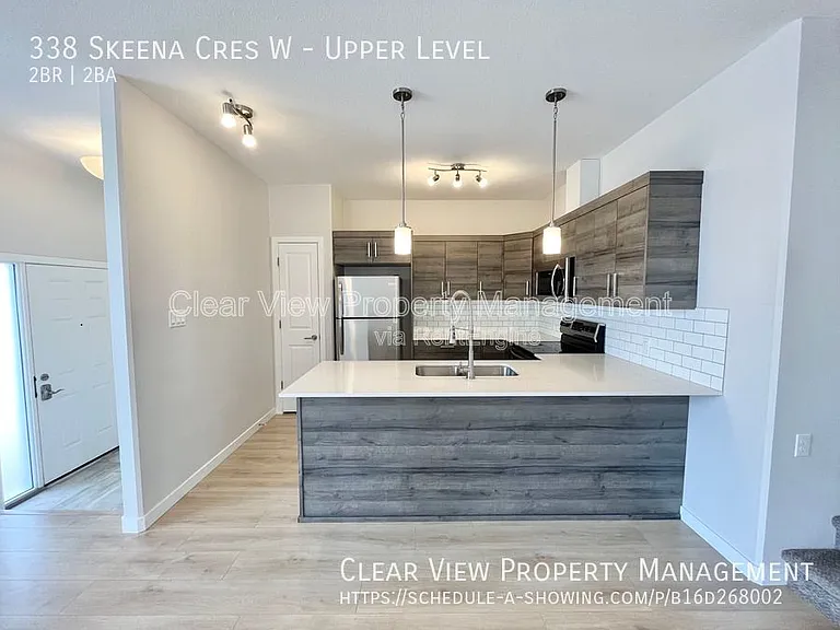 318 Skeena Cres W #1 — Photo 2