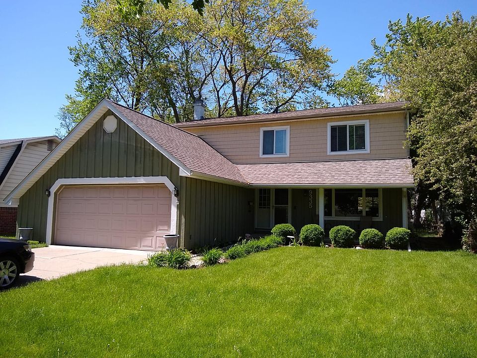 1st image of 9335 Caprice Dr
