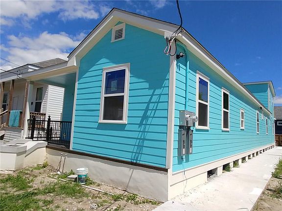2nd image of 4229 Hollygrove St #A
