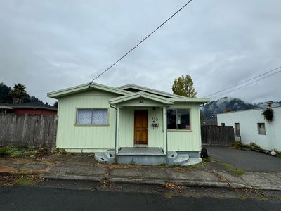 130 Cedar St, Rio Dell, CA, 95562