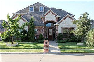 1st image of 8309 Forest Glenn Dr