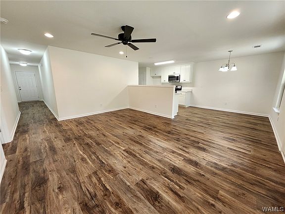 5th image of 7365 Huntland Dr