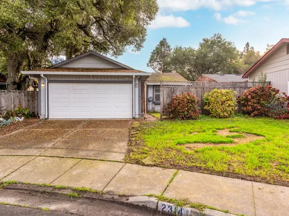 2314 Gads Hill Court, Santa Rosa, CA 95401