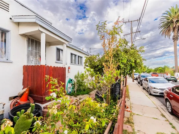 707 E 65th St, Inglewood, CA 90302