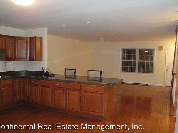 5th image of 632 Oakwood Ave #721