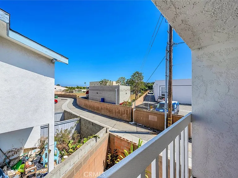 2818 W 235th St #3 — Photo 20