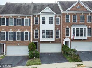 3397 Governors Crest Ct, Alexandria, VA 22310