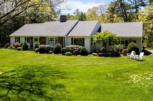 1st image of 384 Cotuit Bay Dr