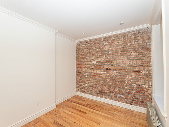 5th image of 43 Orchard St #5B