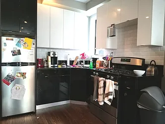 Rented by Uptown Flats LLC