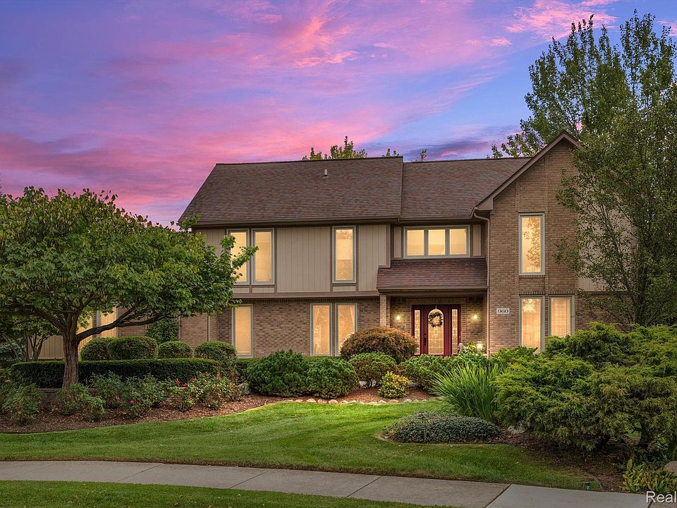 1st image of 960 Whitegate Dr