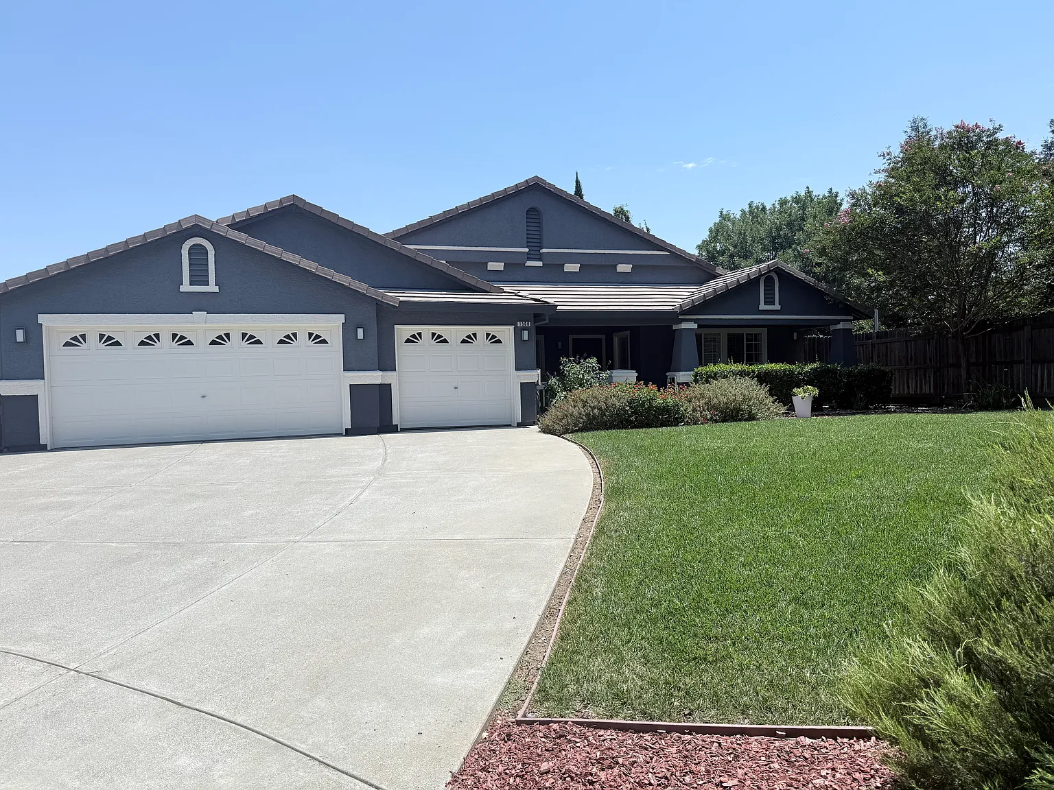 1500 Hannah Ct — Photo 1