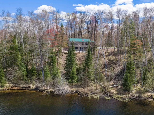 15744 Double B Ln, Mountain, WI 54149
