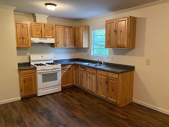 3rd image of 7128 W Canal Blvd