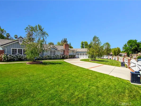 5151 Quakertown Ave, Woodland Hills, CA 91364