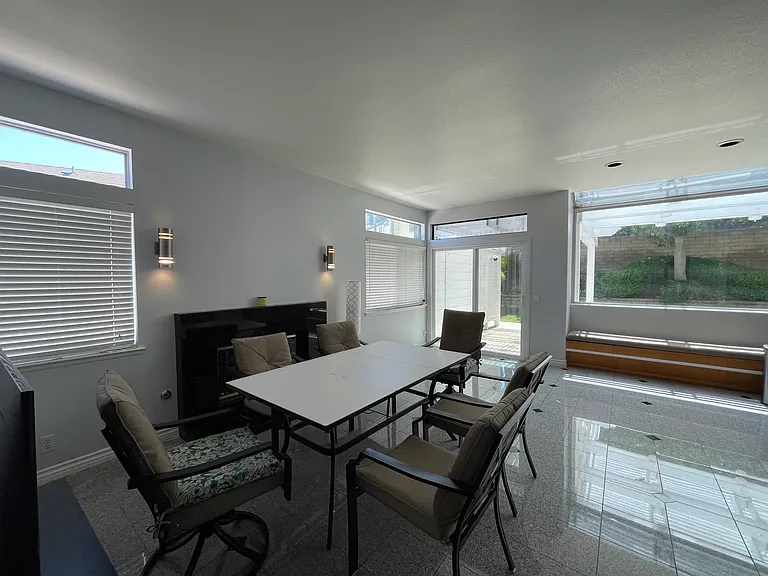 14276 Elmwood Ln — Photo 18