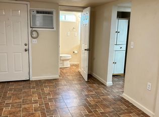 1318 1/2 2nd St #B, Selma, CA 93662