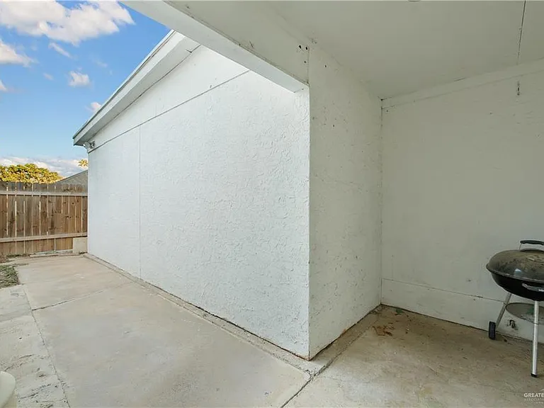 3121 S Casa Linda St — Photo 15