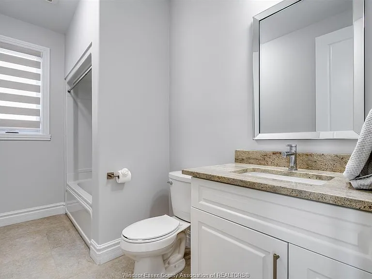 210 Cowan Ct — Photo 13