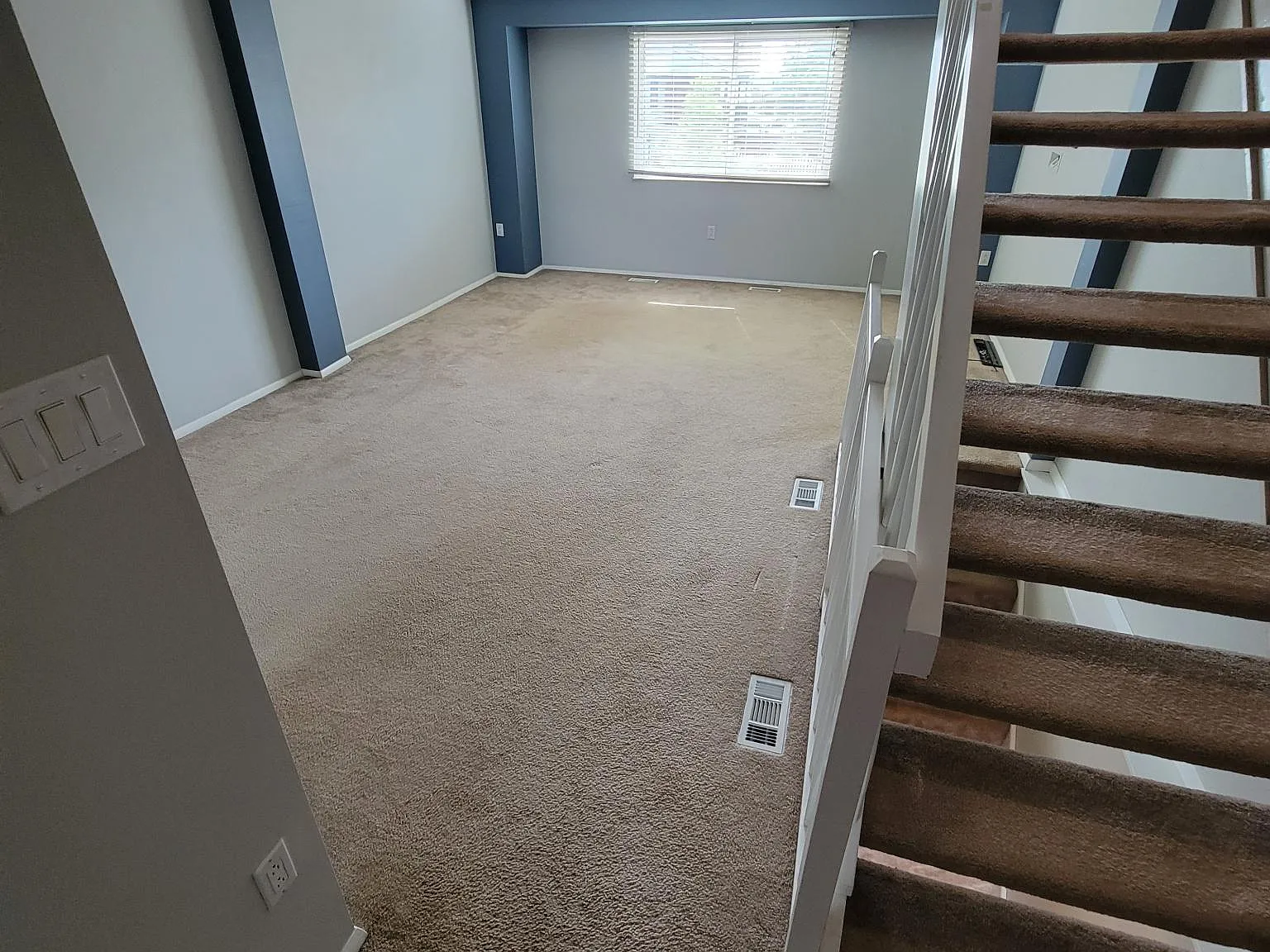 2 bed, 1.5 bath, 1000 sqft, $1,450 — Photo 3