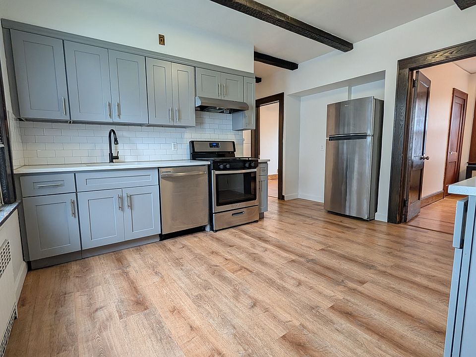 1st image of 211 E Passaic Ave Floor 1