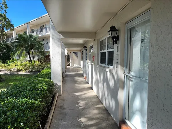 870 Virginia St APT 111, Dunedin, FL 34698