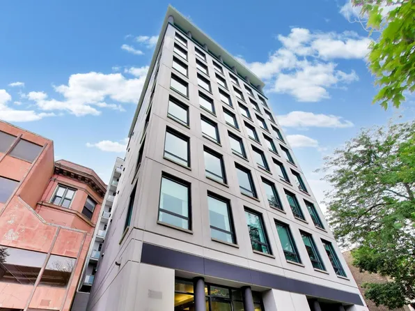550 W Wellington Ave Unit 4E, Chicago, IL 60657