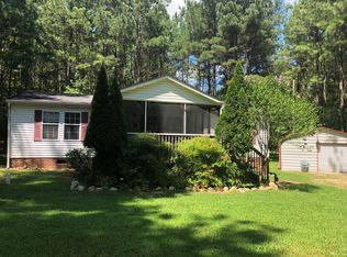 837 Hinton Mill Rd, Boydton, VA 23917