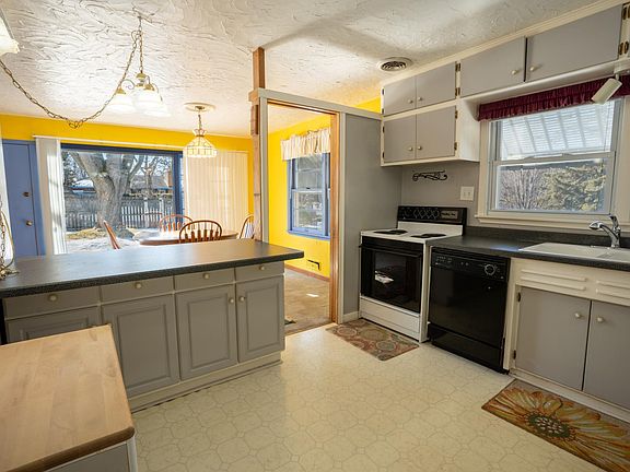 3rd image of 14408 Brunsvold Rd