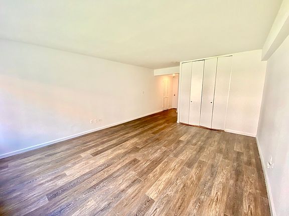 4th image of 310 E 65th St APT 7D