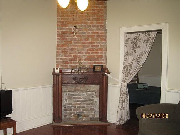 2nd image of 539 Pacific Ave