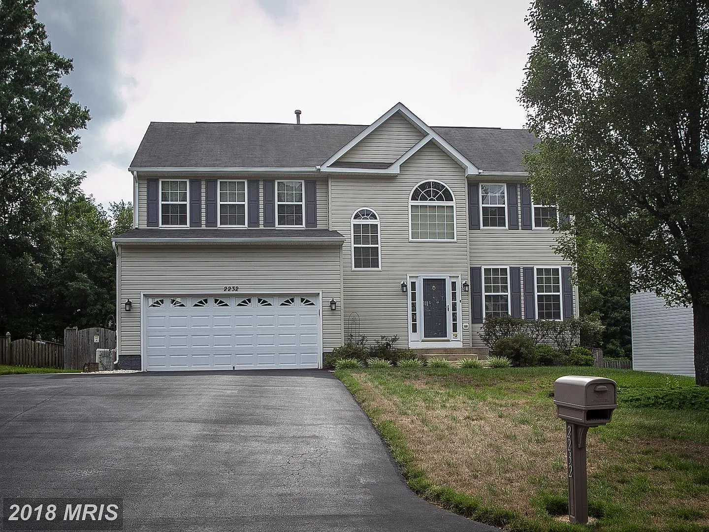 2232 Community Dr photo 1