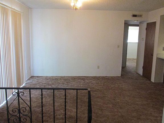 3rd image of 6160 Peoria Dr