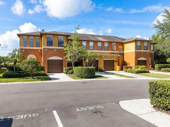 1015 Tullamore Dr, Zephyrhills, FL 33543