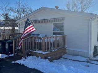 4202 Lions Den Ct, Orefield, PA 18069