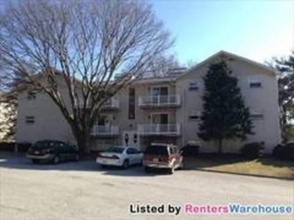 14 Warren Lodge Ct APT 1B, Cockeysville, MD 21030
