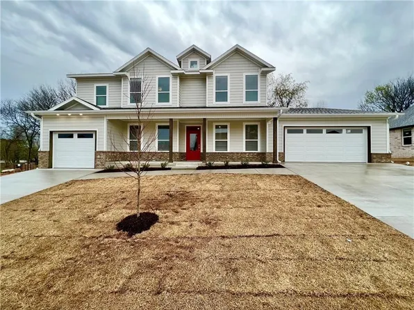 (undisclosed Address), Prairie Grove, AR 72753