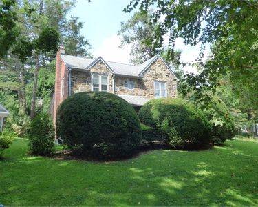 215 Spring House Ln, Merion Station, PA, 19066