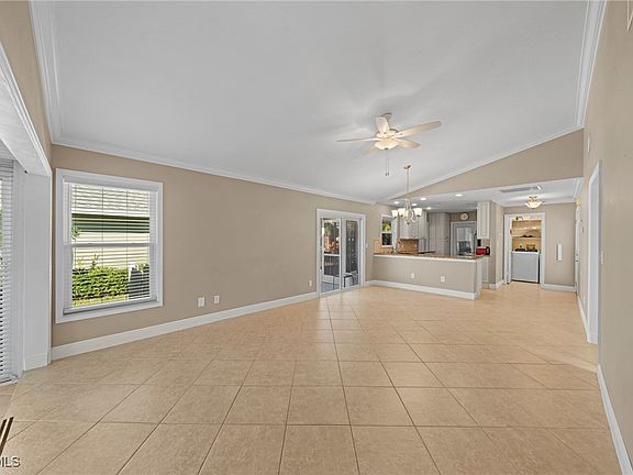 5th image of 14809 Crooked Pond Ct